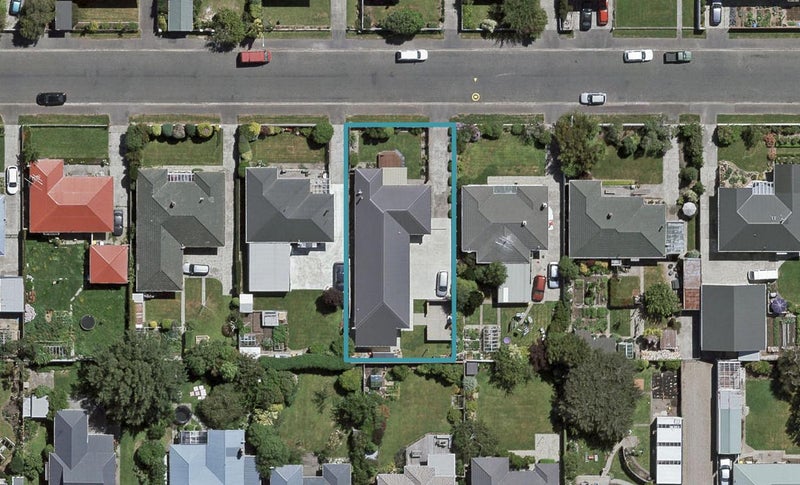 35 Thurso Street, Waverley, Invercargill - Carousel 1