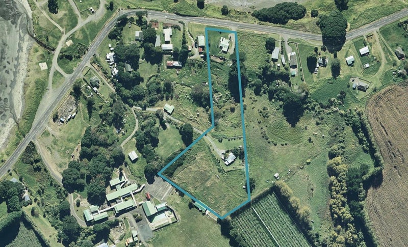 6886B State Highway 35, Te Kaha, Opotiki - Carousel 1