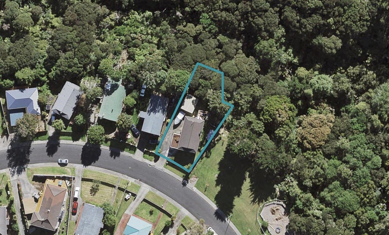 37 Pemberton Avenue, Bayview, Auckland - Carousel 1
