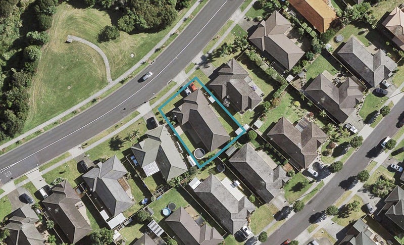 196 Wattle Farm Road, Wattle Downs, Auckland - Carousel 1