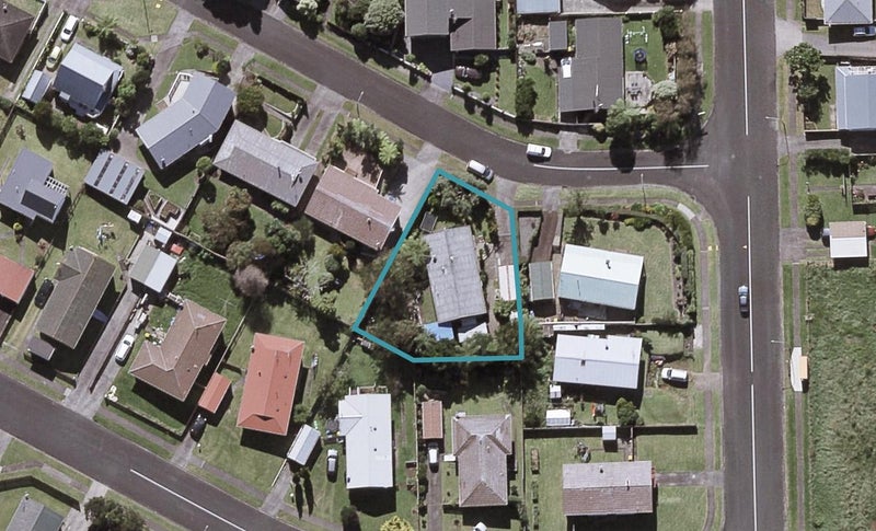 3 Te Ngaere Place, Merrilands, New Plymouth - Carousel 1