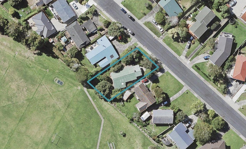 26 Juliet Avenue, Howick, Auckland - Carousel 1