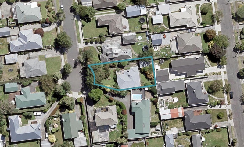15 Kelly Grove, Elderslea, Upper Hutt - Carousel 1