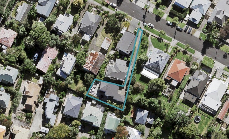 14B Springfield Road, Morningside, Auckland - Carousel 1