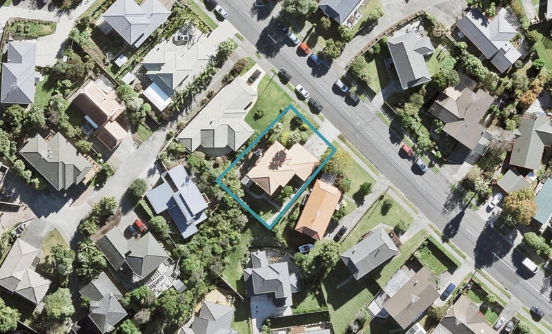 16 Ian Sage Avenue, Torbay, Auckland - Carousel 1