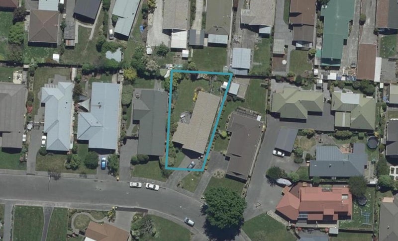 20 Regency Crescent, Redwood, Christchurch - Carousel 1