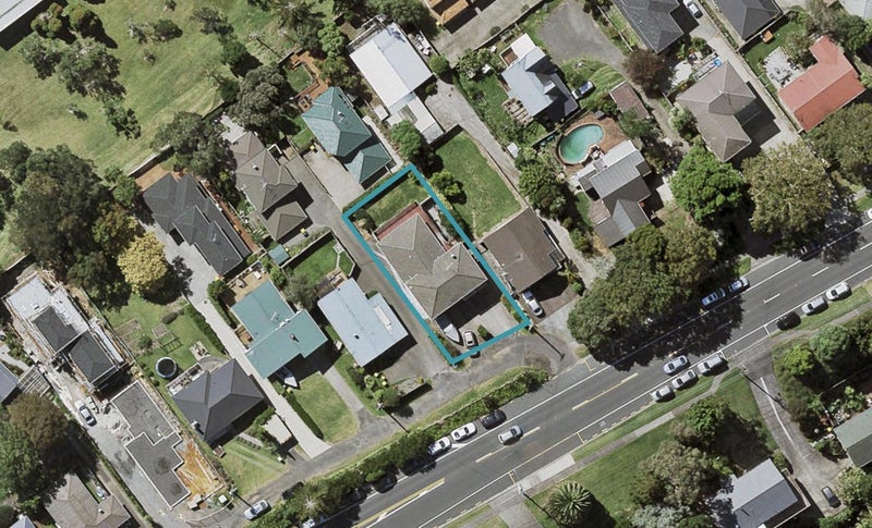 258 Sunset Road, Windsor Park, Auckland - Carousel 1