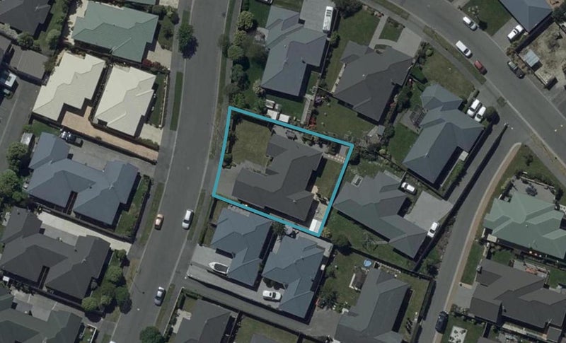 14 Hurricane Way, Wigram, Christchurch - Carousel 1