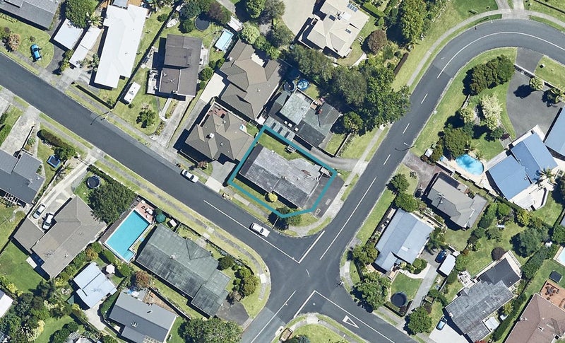 1 Weka Street, Matua, Tauranga - Carousel 1