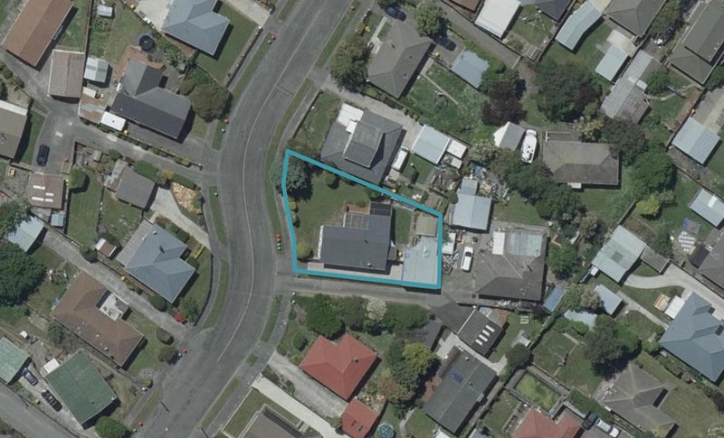 49 Frensham Crescent, Woolston, Christchurch - Carousel 1