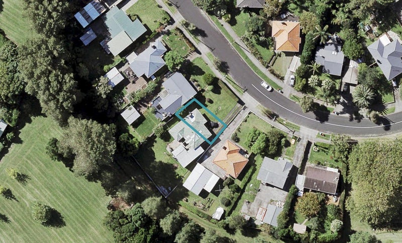 9B Sloane Street, Glen Innes, Auckland - Carousel 1