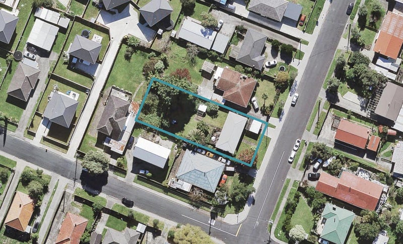 11 Barbary Avenue, Kelston, Auckland - Carousel 1