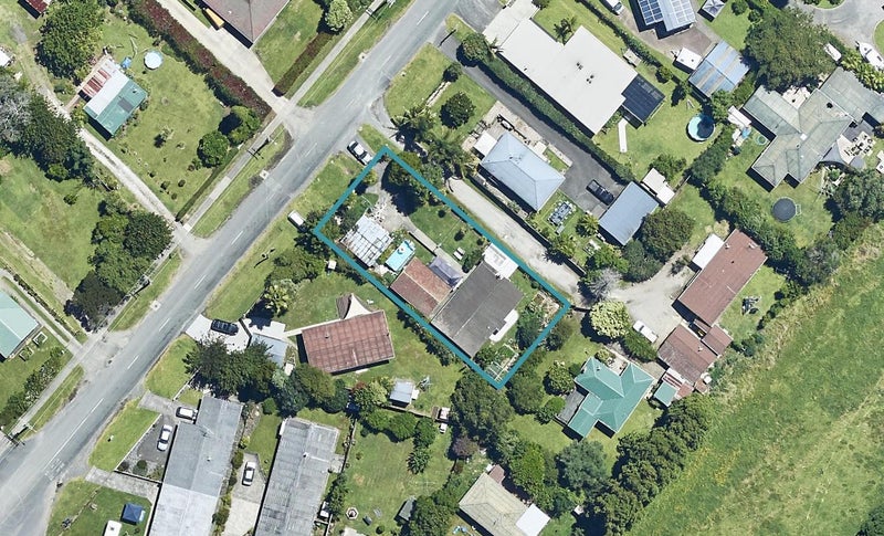 10 Carmichael Road, Bethlehem, Tauranga - Carousel 1