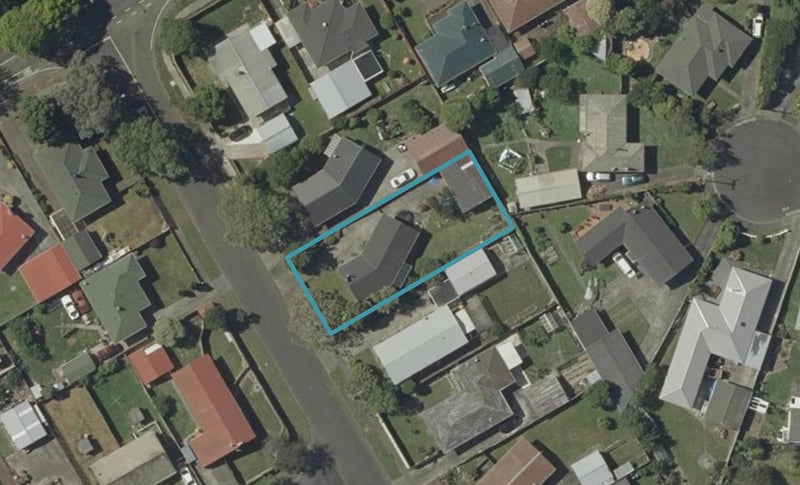 5 Cavendish Crescent, Awapuni, Palmerston North - Carousel 1