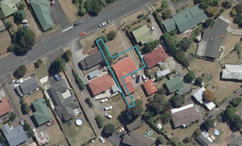 2/21 Gibson Road, Dinsdale, Hamilton - Carousel 1