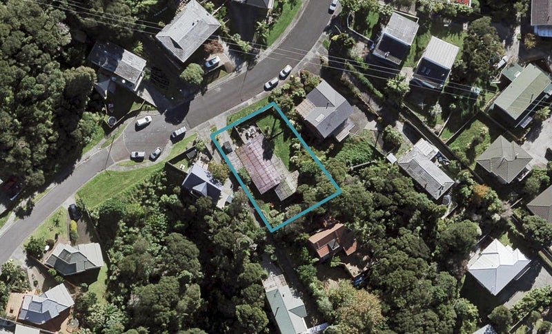 34 Noeleen Street, Glenfield, Auckland - Carousel 1