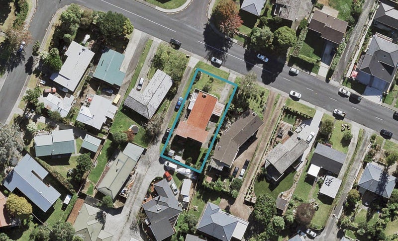 95 Weldene Avenue, Glenfield, Auckland - Carousel 1
