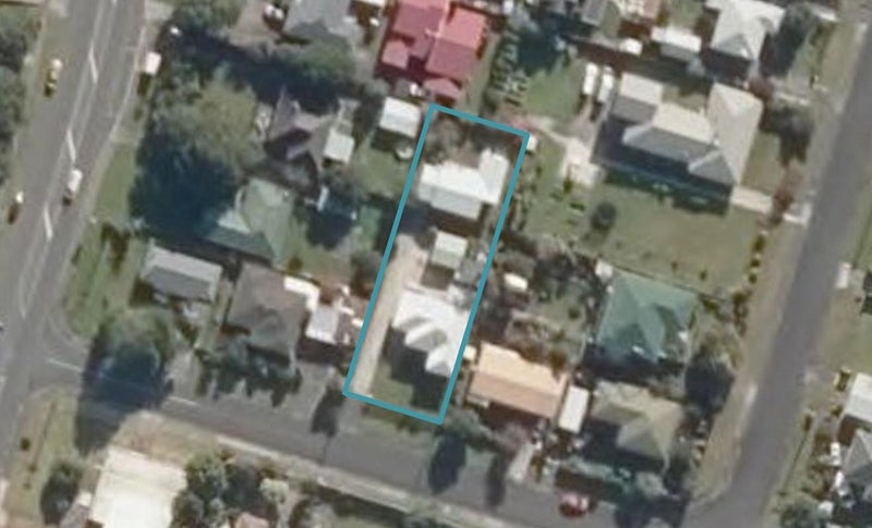 1/3 HINEMOA STREET, ONERAHI, WHANGAREI - Carousel 1