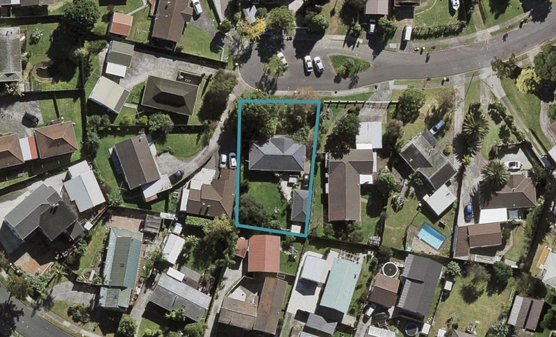14 Ultima Place, Clover Park, Auckland - Carousel 1