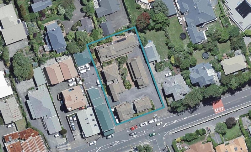 6/136 Karori Road, Karori, Wellington - Carousel 1