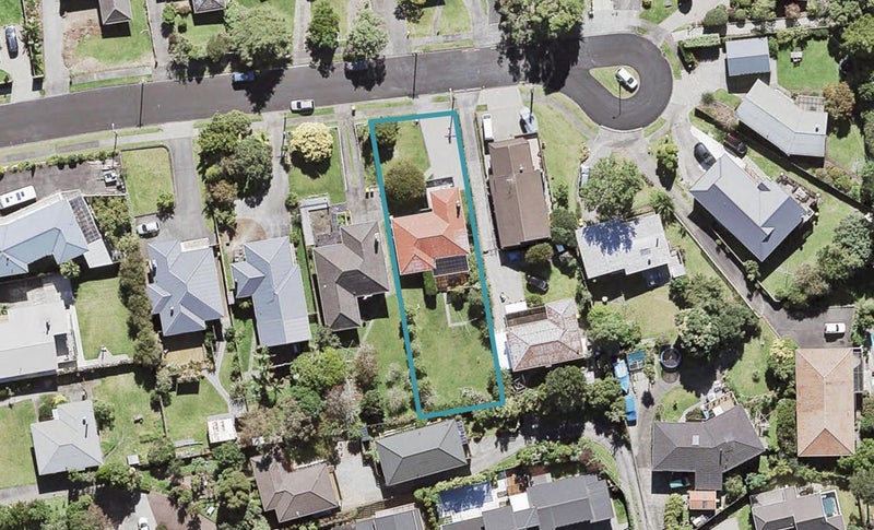 7 Hepper Street, New Lynn, Auckland - Carousel 1