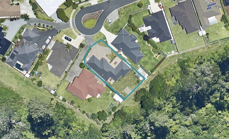37 Teal Place, Pyes Pa, Tauranga - Carousel 1