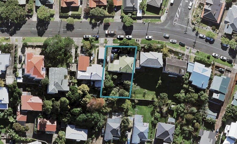 28 Western Springs Road, Morningside, Auckland - Carousel 1