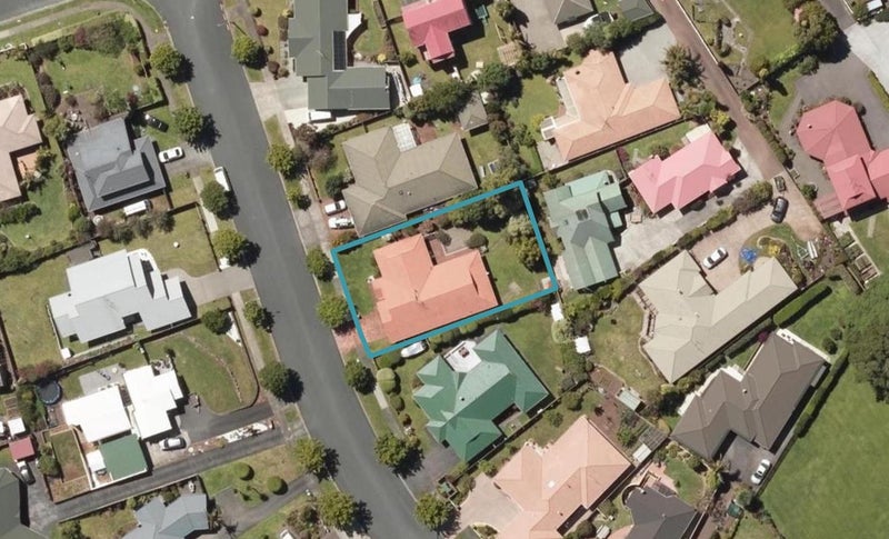 5 Brentwood Avenue, Kamo, Whangarei - Carousel 1