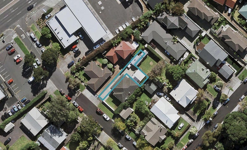 4D Nolan Road, Greenlane, Auckland - Carousel 1
