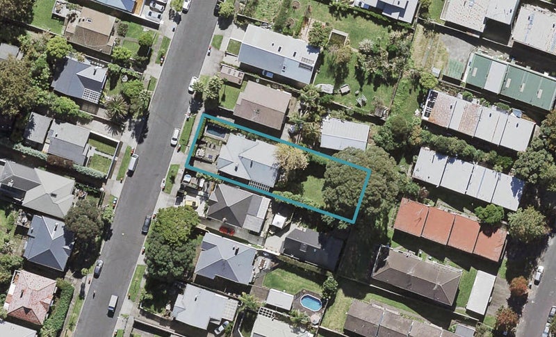 47 Finch Street, Morningside, Auckland - Carousel 1