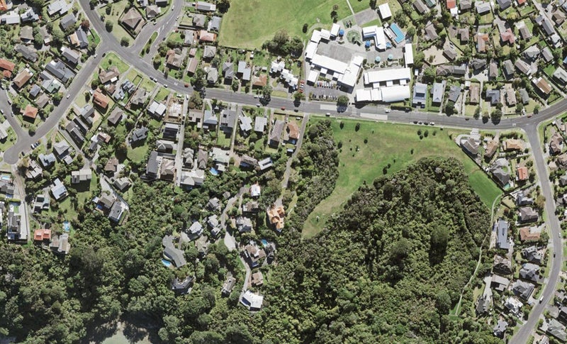 2 Godwit Place, Lynfield, Auckland - Carousel 1
