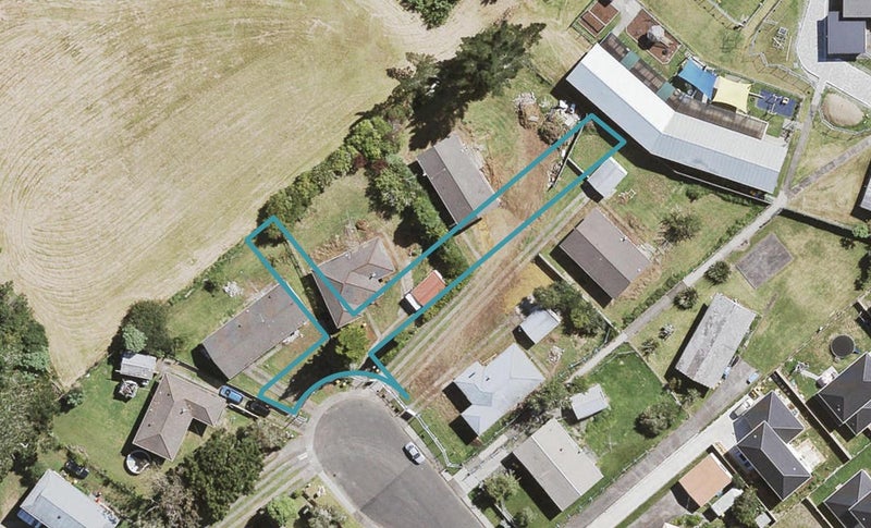 6 Frieda Henare Lane, Henderson, Auckland - Carousel 1