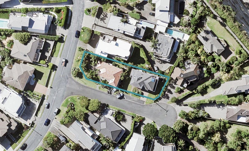 2/29 Churchill Road, Murrays Bay, Auckland - Carousel 1