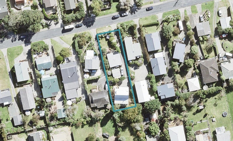1/25 Holiday Road, Stanmore Bay, Whangaparāoa - Carousel 1