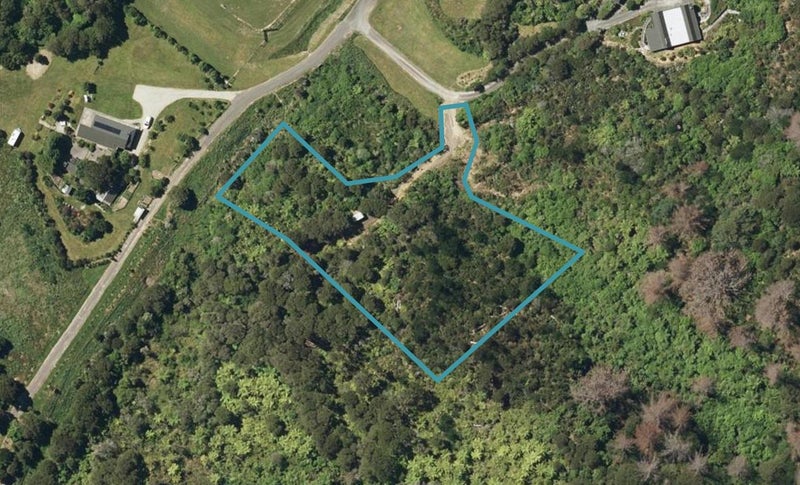 39 Manuka Drive, Ngakuta Bay - Carousel 1