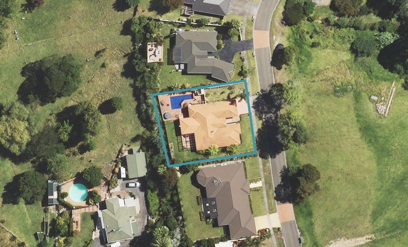 8 Diana Avenue, Mangapapa, Gisborne - Carousel 1