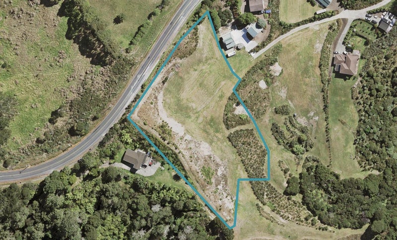 56C Red Hills Road, Massey, Auckland - Carousel 1