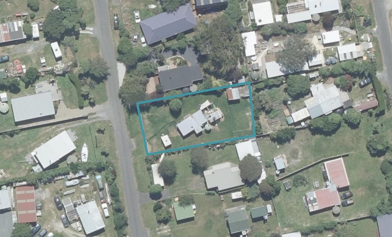 10 Paloona Street, Aramoana, Port Chalmers - Carousel 1