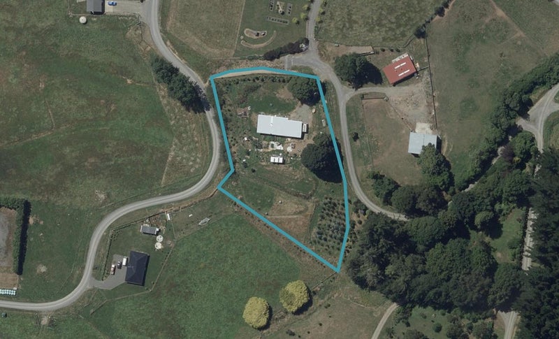 99 Grammar Street, Kimbolton, Feilding - Carousel 1