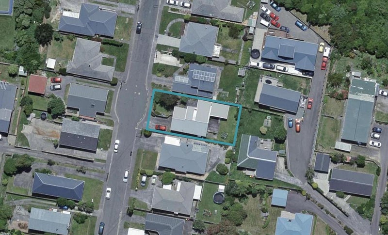 22 Oswald Crescent, Paparangi, Wellington - Carousel 1