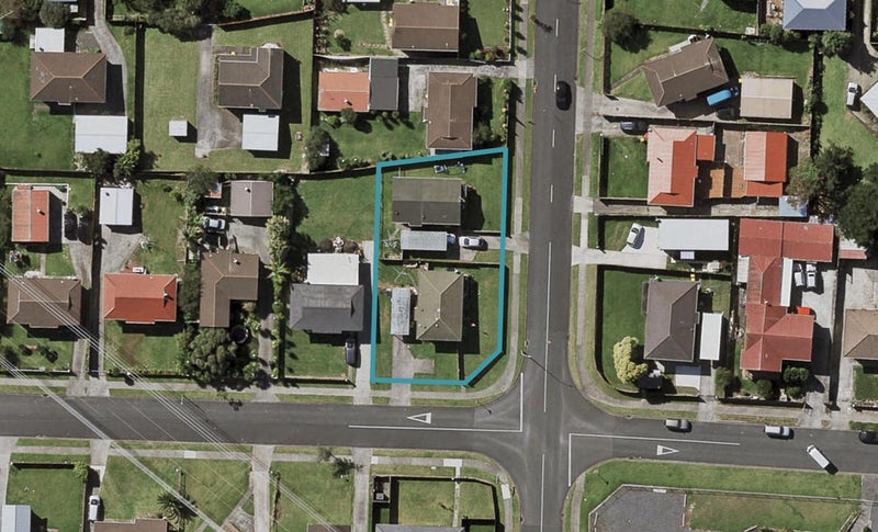 1 Palermo Place, Clover Park, Auckland - Carousel 1