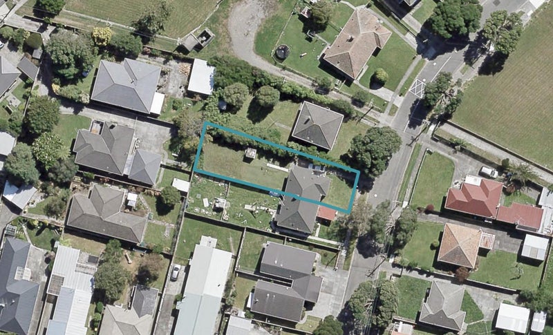 7 Durham Crescent, Fairfield, Lower Hutt - Carousel 1