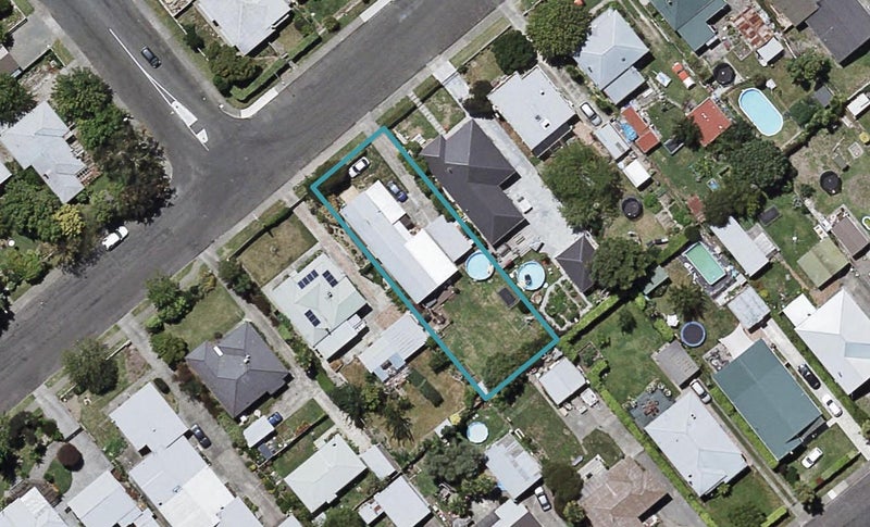 516 Pepper Street, Saint Leonards, Hastings - Carousel 1