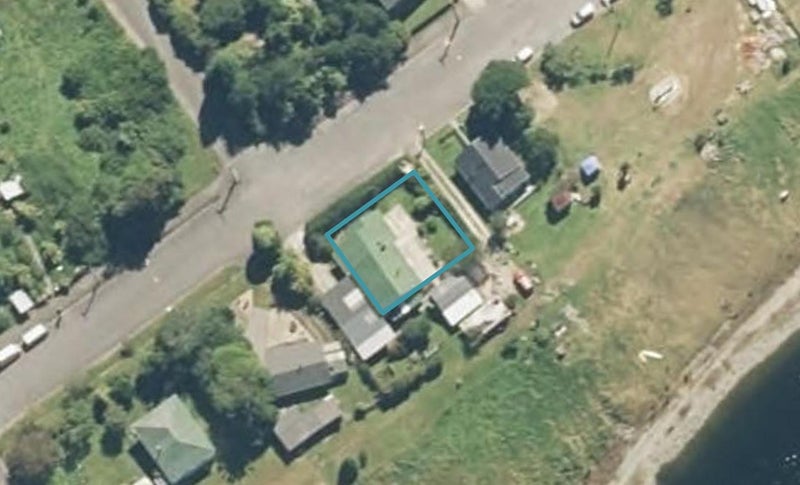 10 Aylmer Street, Ross, Ross - Carousel 1