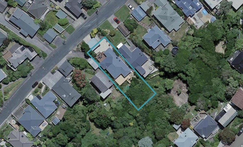 20 Omar Street, Khandallah, Wellington - Carousel 1