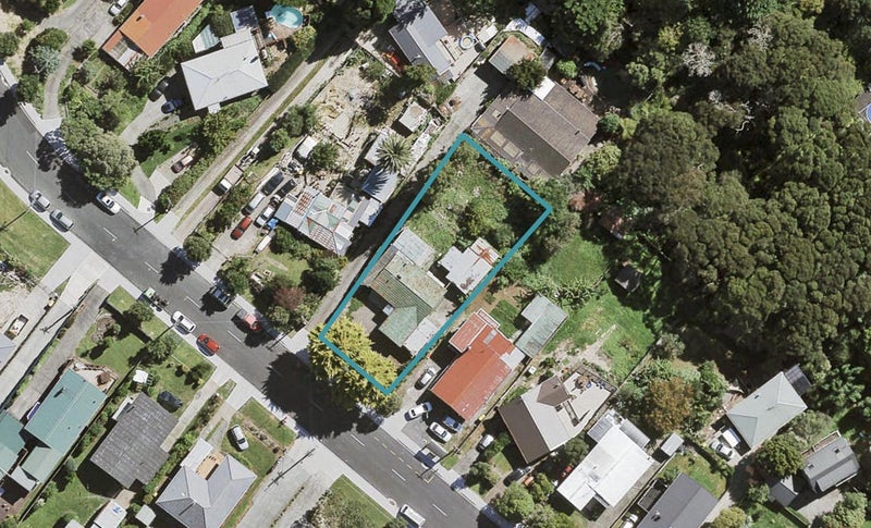 110 Sunnyside Road, Sunnyvale, Auckland - Carousel 1
