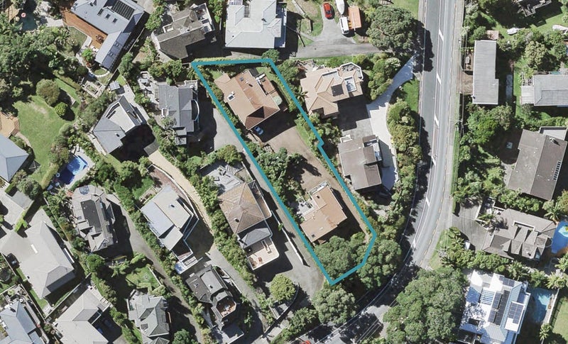 2/68 Beach Road, Castor Bay, Auckland - Carousel 1