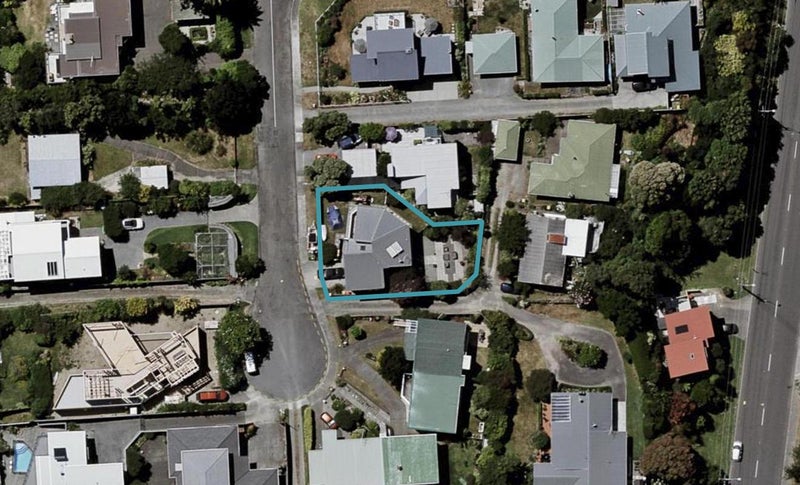 9 Newry Road, Raumati Beach, Paraparaumu - Carousel 1