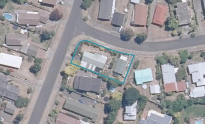 1/1 Glengarry Place, Hilltop, Taupō - Carousel 1