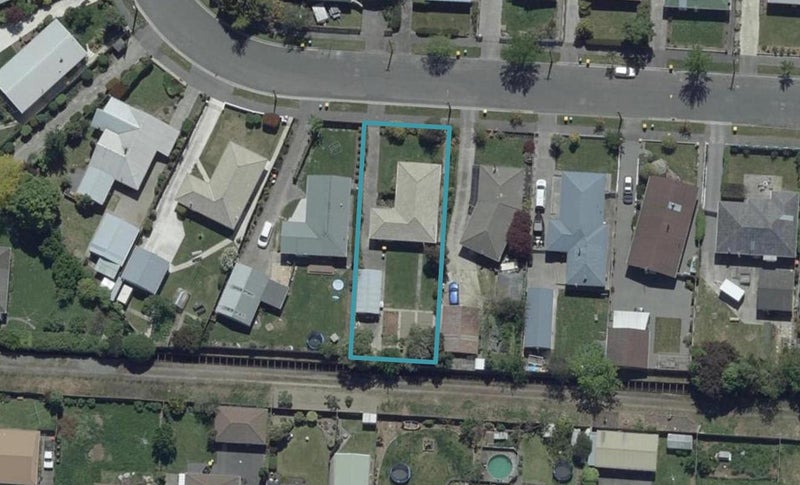 28 Wingate Street, Redwood, Christchurch - Carousel 1